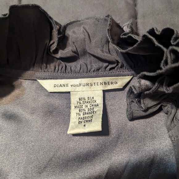 DVF Silk Wrap Blouse - Picture 3 of 8